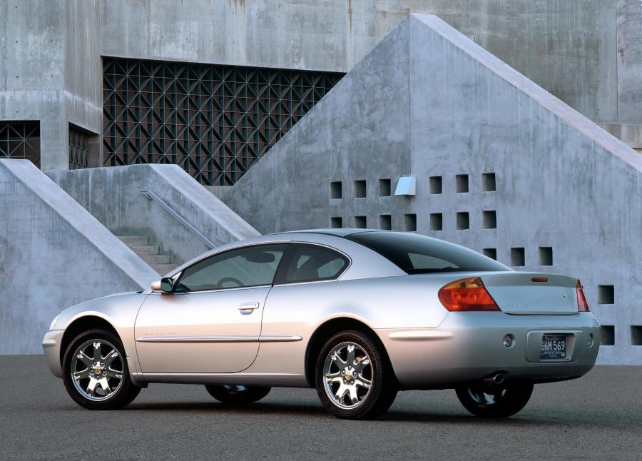  Chrysler Sebring Coupe 2001 года  (фото 5 из 9)